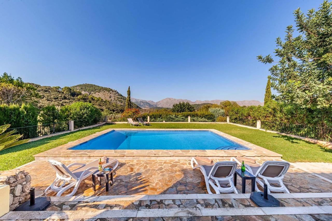 Villa Mala Garbo By Sealand Villas Pollenca Luaran gambar