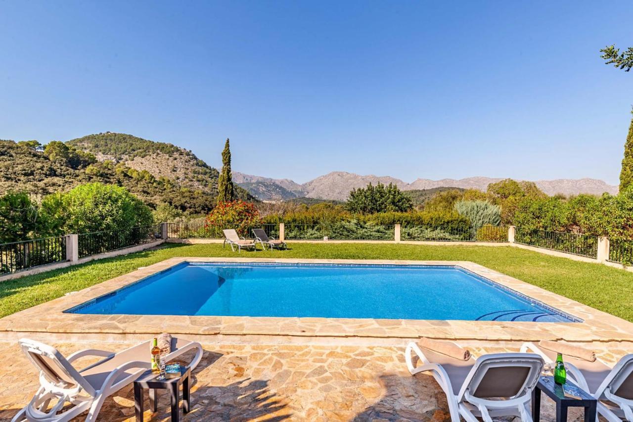 Villa Mala Garbo By Sealand Villas Pollenca Luaran gambar
